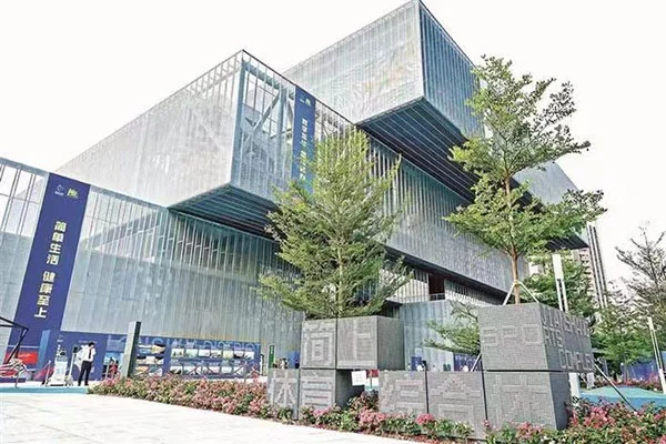 Blueway spordi- ja kultuurikeskuse basseiniprojekt: Shenzhen Longhua ringkonna Jianshangi spordikompleks